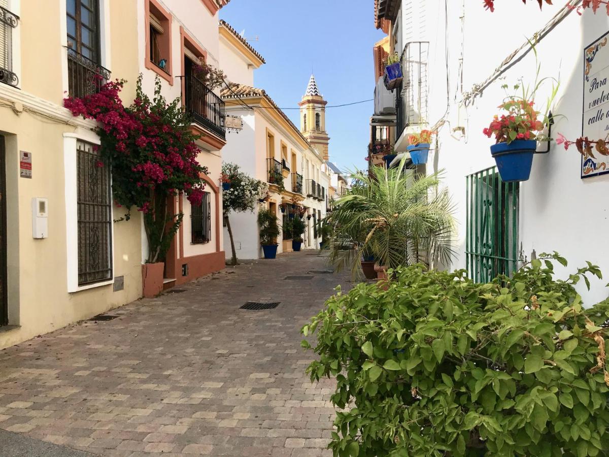 Unique Andalusian Townhouse Next To Beach Estepona Exterior photo
