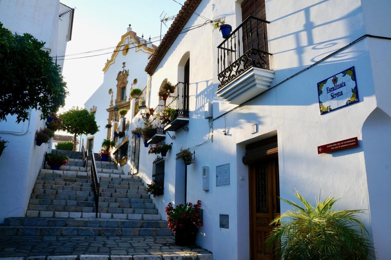 Unique Andalusian Townhouse Next To Beach Estepona Exterior photo