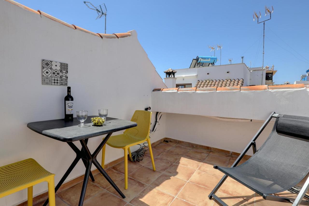 Unique Andalusian Townhouse Next To Beach Estepona Exterior photo